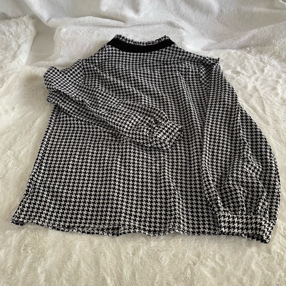 Timing Black/White Neck tie houndstooth Blouse size large L